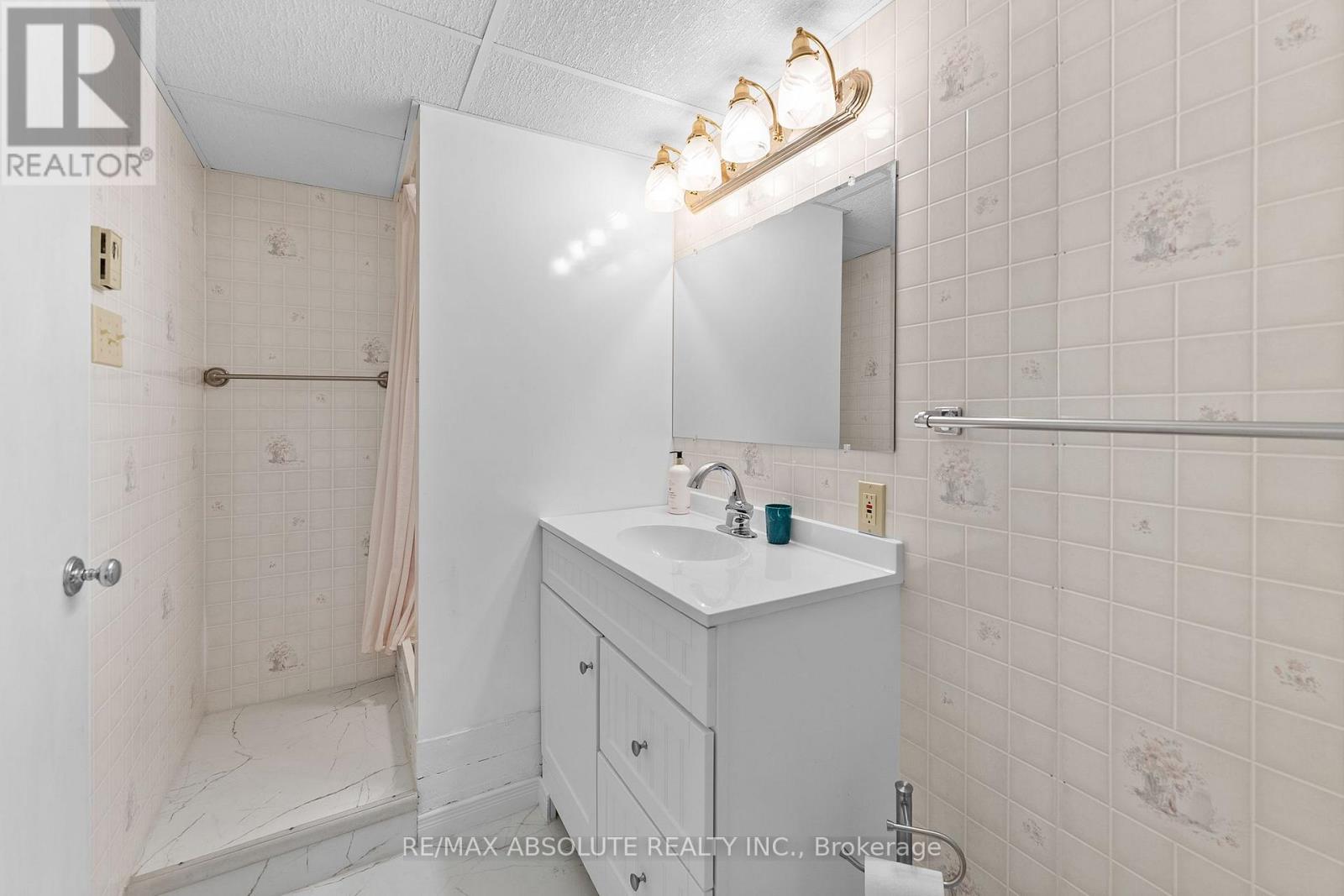 154 OTTAWA STREET - Image 32