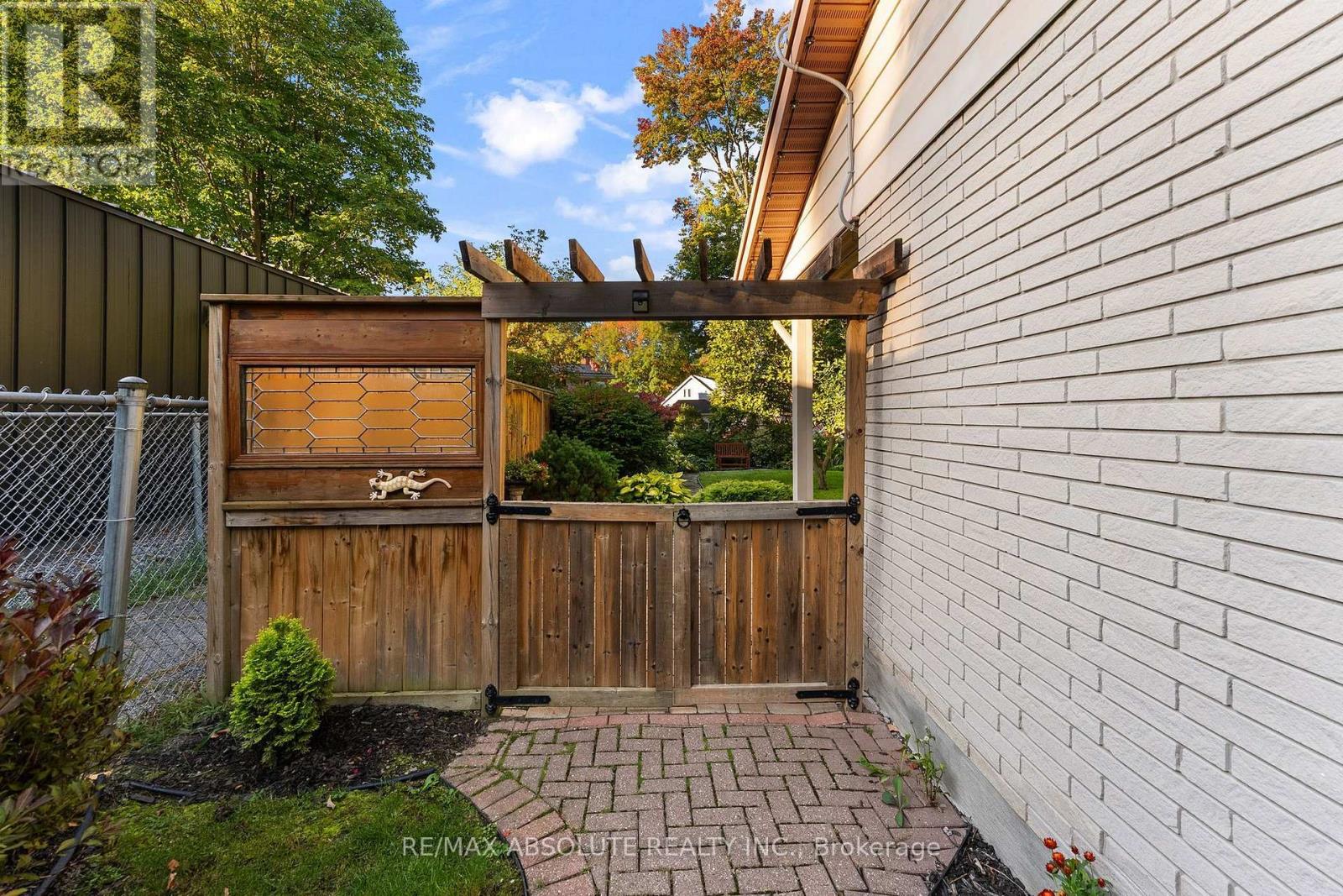 154 OTTAWA STREET - 45