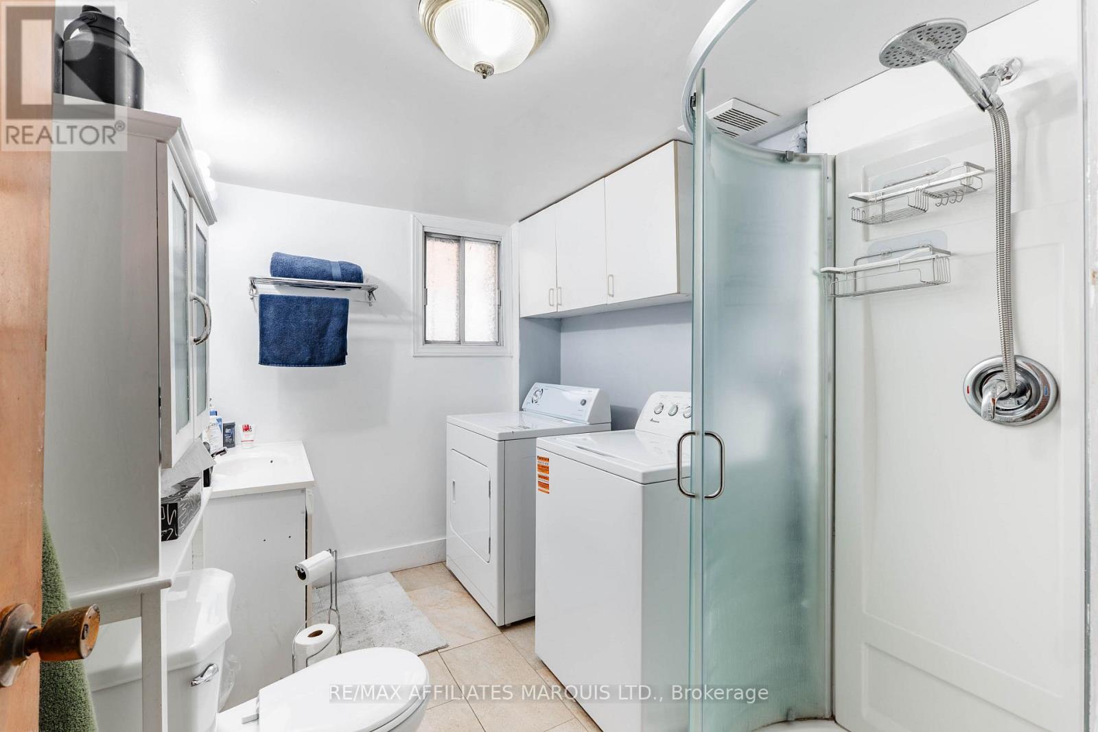 1108 DALY AVENUE - 24