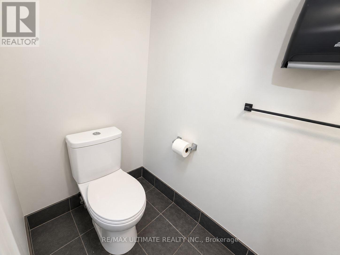 2657 YONGE STREET, Toronto (Mount Pleasant East) — photo 11