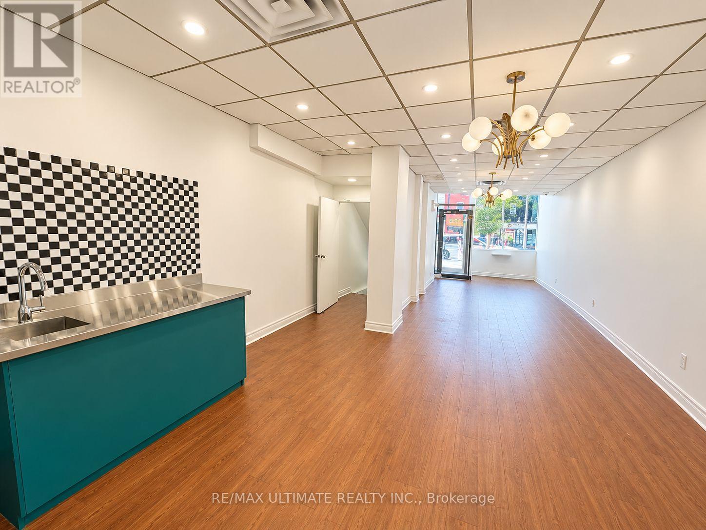 2657 YONGE STREET, Toronto (Mount Pleasant East) — photo 3