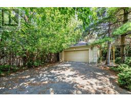 158 Owen Boulevard, Toronto, ON M2P1G7 Photo 41
