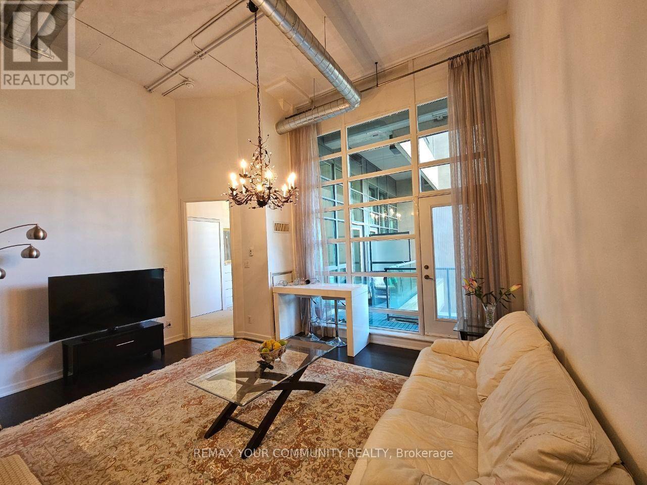 210 - 380 MACPHERSON AVENUE, Toronto (Casa Loma) — photo 10