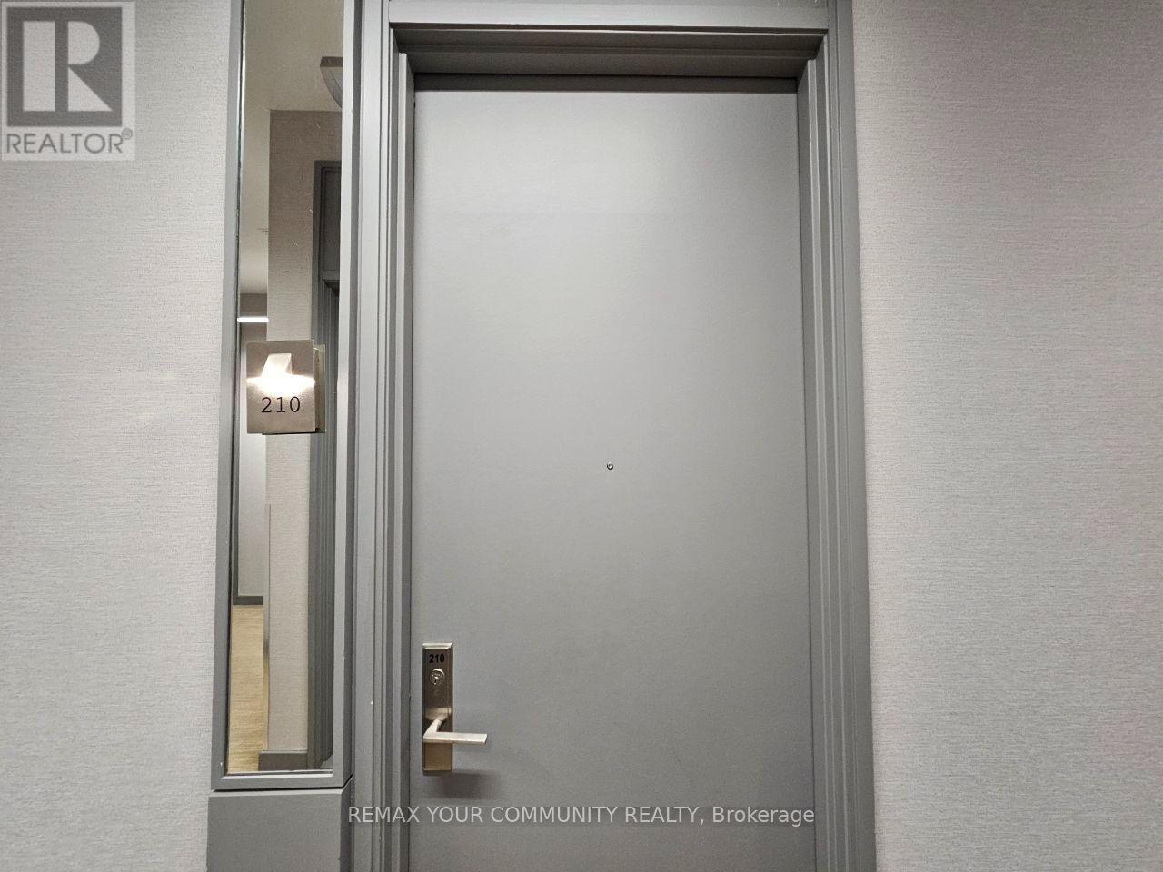 210 - 380 MACPHERSON AVENUE, Toronto (Casa Loma) — photo 7