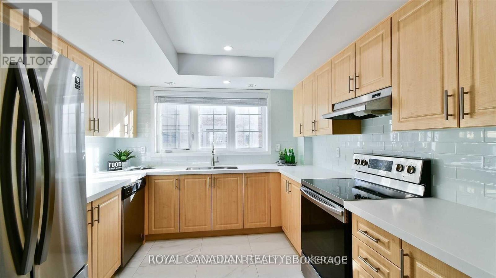 2529 BROMUS PATH, Oshawa (Windfields) — photo 10