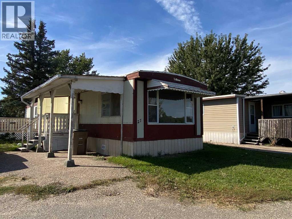 27 LAKE STAFFORD Crescent E - 1