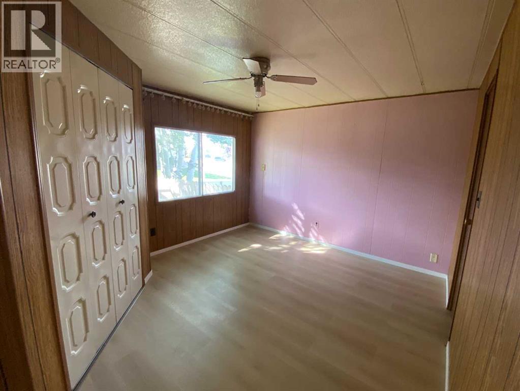 27 LAKE STAFFORD Crescent E - 11