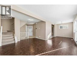 Bedroom - 304, 140 Sagewood Boulevard Sw, Airdrie, AB T4B3H5 Photo 7