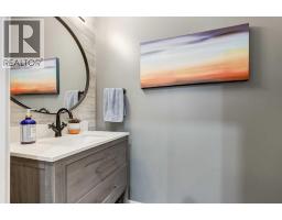 Bedroom - 172 Oakmere Way, Chestermere, AB T1X1N6 Photo 14