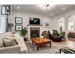 Recreational, Games room - 172 Oakmere Way, Chestermere, AB T1X1N6 Photo 8