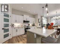 Hall - 172 Oakmere Way, Chestermere, AB T1X1N6 Photo 12