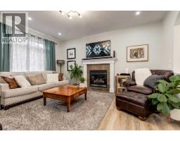 Living room - 172 Oakmere Way, Chestermere, AB T1X1N6 Photo 6