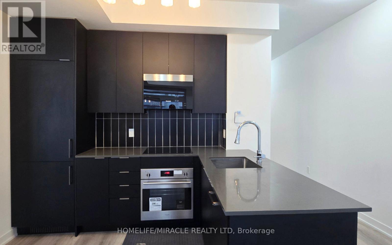 2118 - 10 ABEJA STREET, Vaughan (Concord) — photo 8