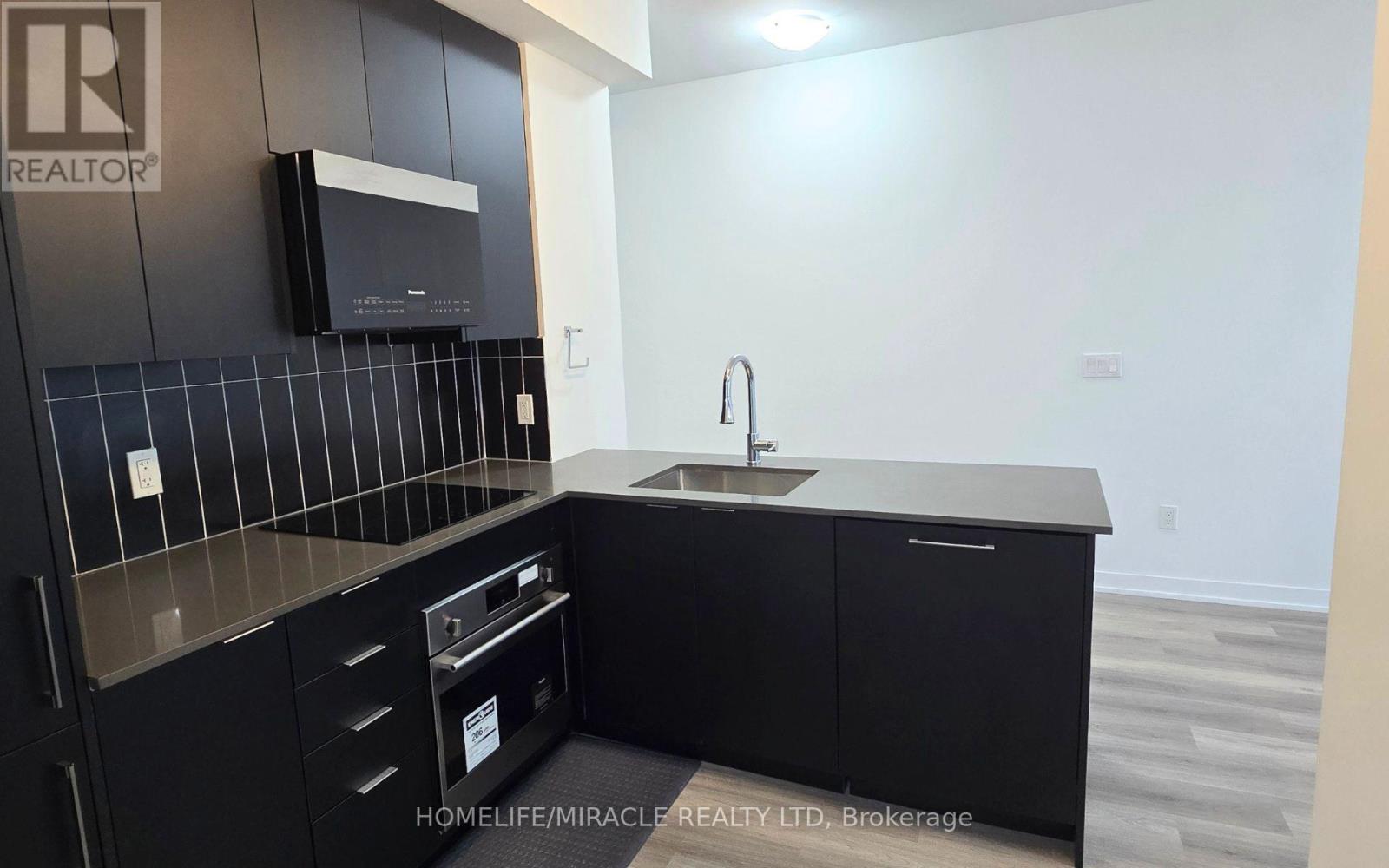 2118 - 10 ABEJA STREET, Vaughan (Concord) — photo 9