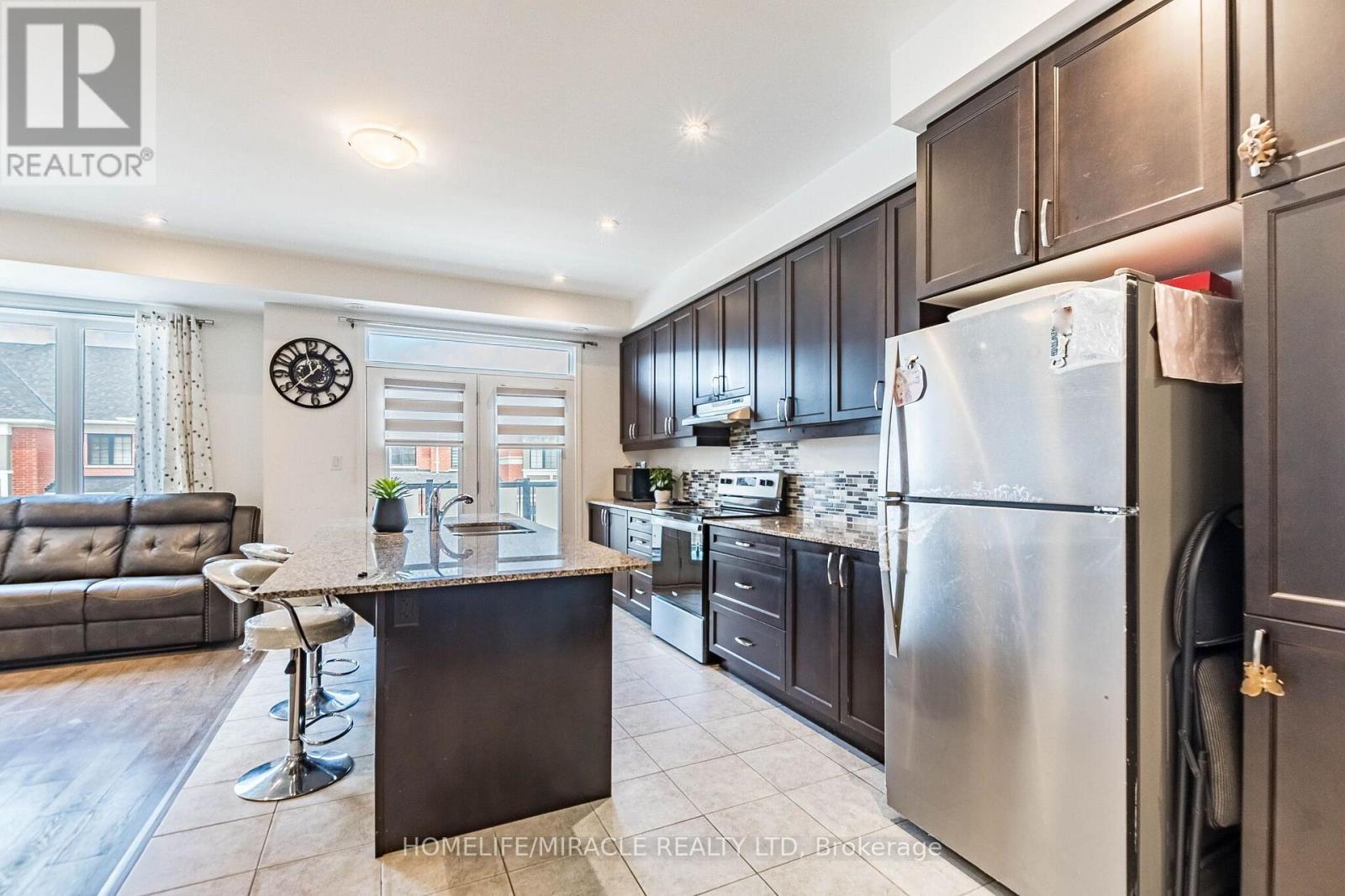 25 KEPPEL CIRCLE, Brampton (Northwest Brampton) — photo 7