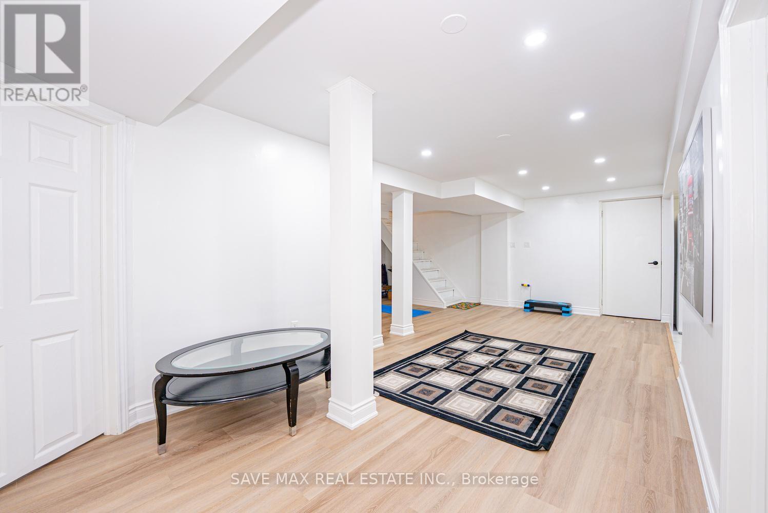 124 WEXFORD ROAD - 34