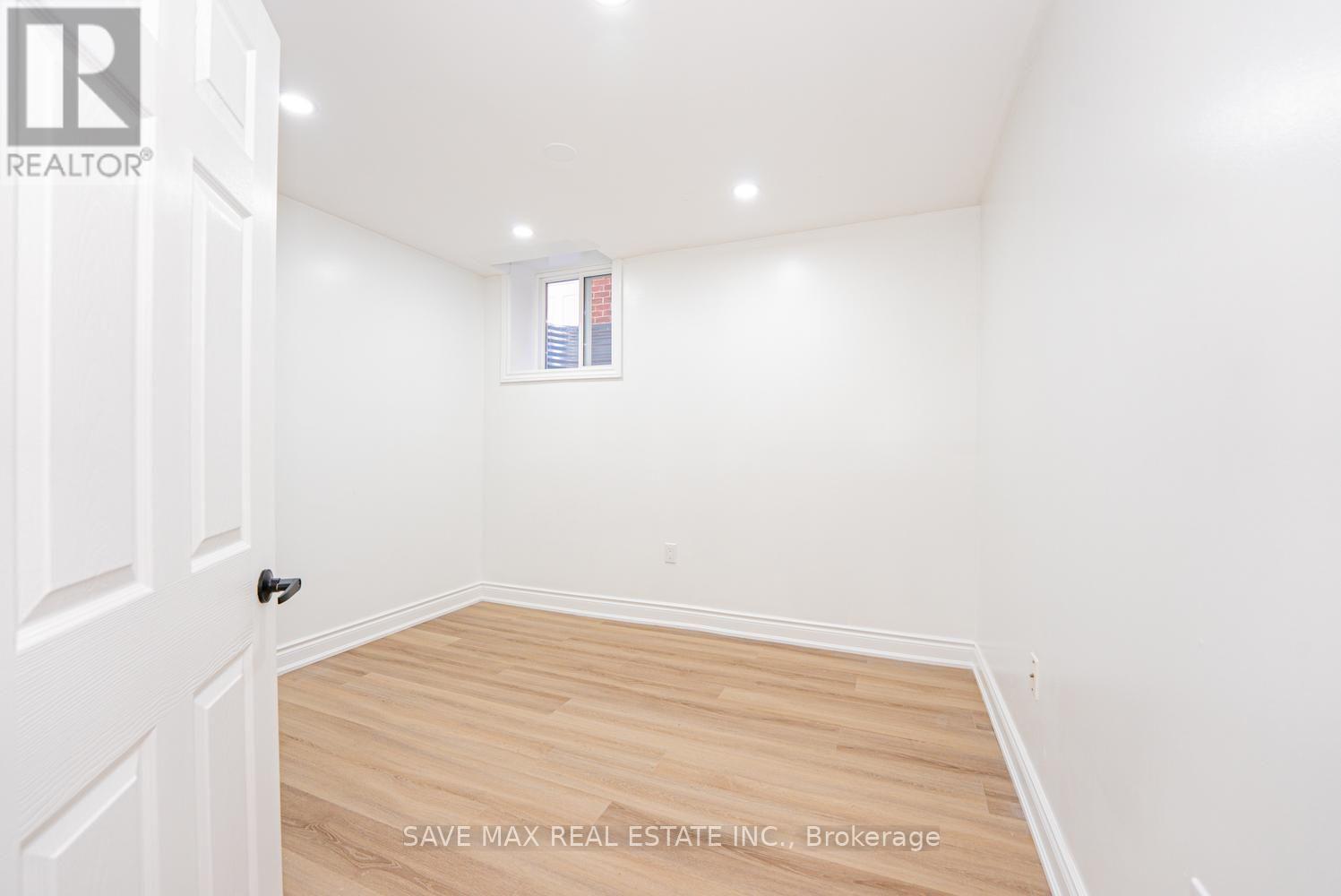 124 WEXFORD ROAD - 36