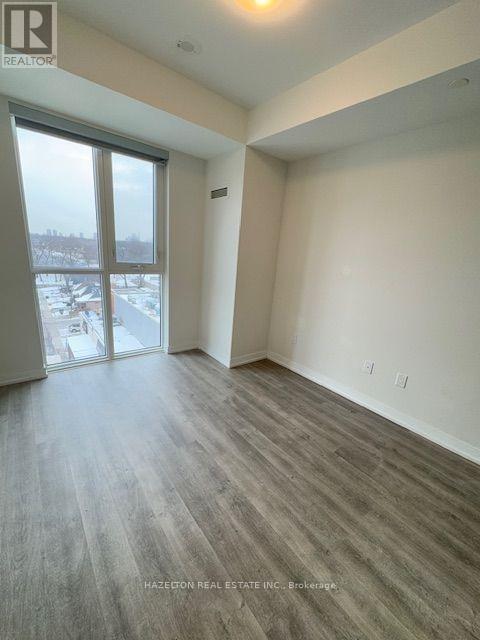 705 - 2300 ST. CLAIR AVENUE W, Toronto (Junction Area) — photo 12