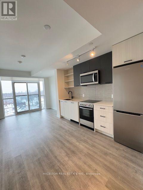 705 - 2300 ST. CLAIR AVENUE W, Toronto (Junction Area) — photo 2