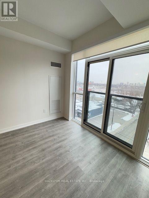 705 - 2300 ST. CLAIR AVENUE W, Toronto (Junction Area) — photo 8