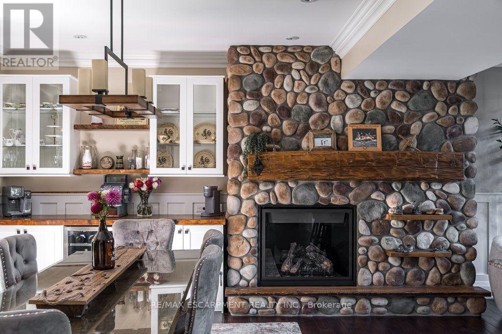 381 WOODWORTH COURT, Hamilton (Ancaster) — photo 7