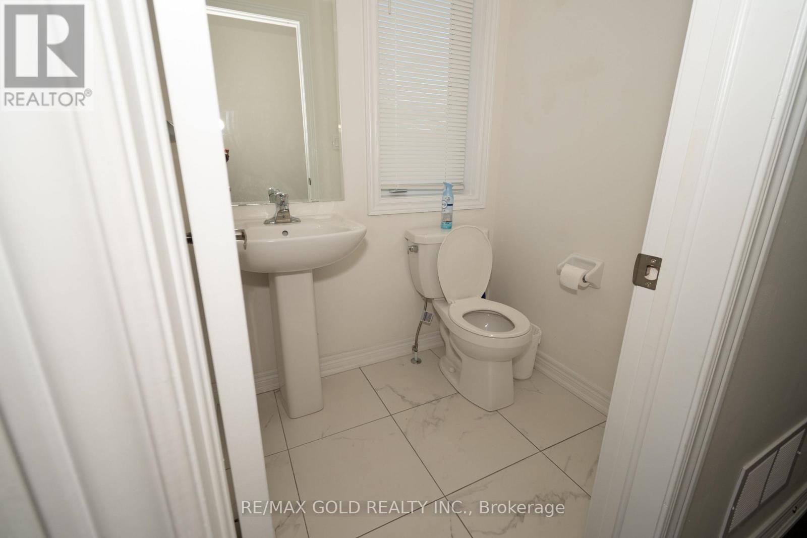 #1 166 DEERPATH DRIVE - 5