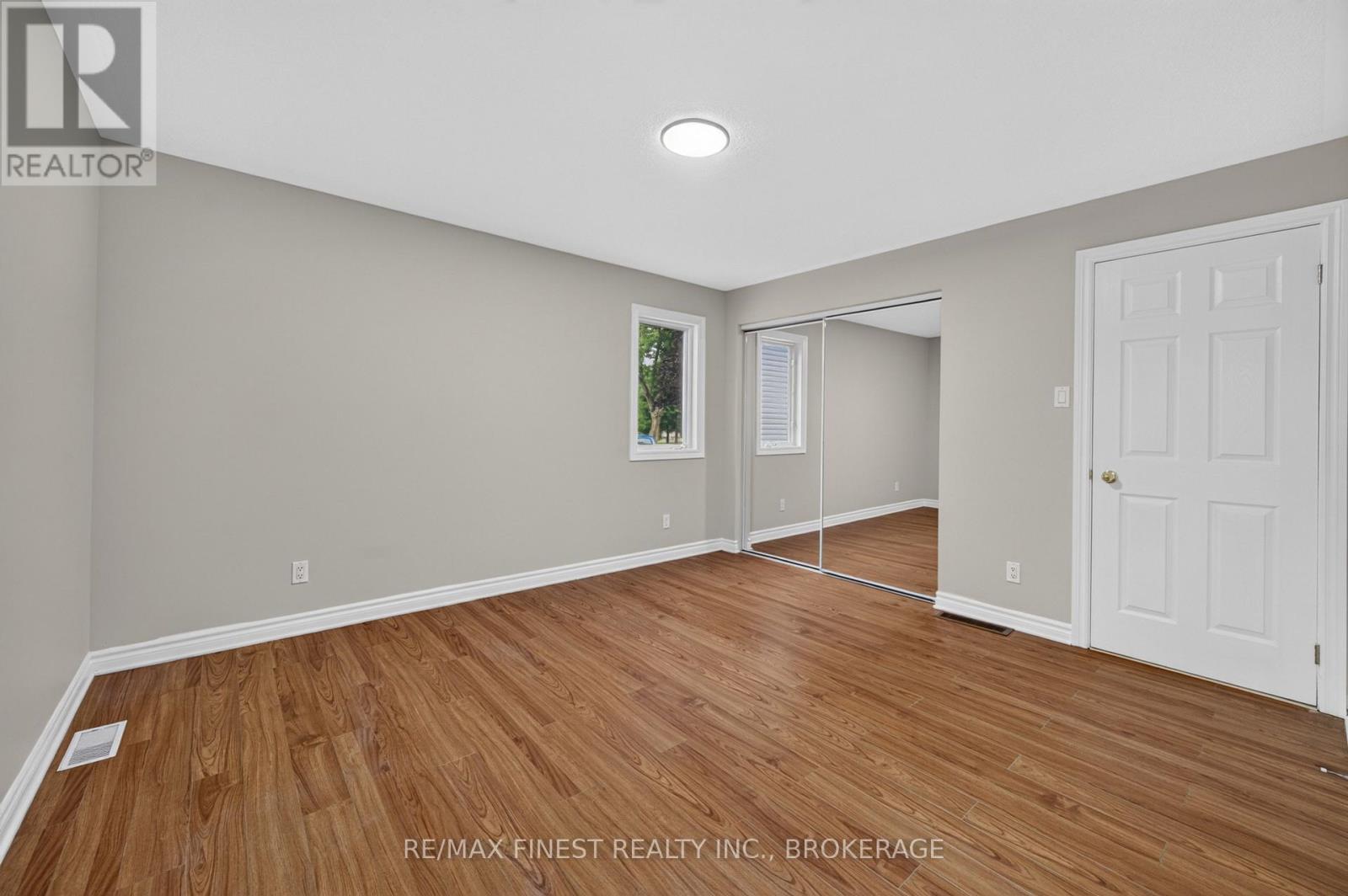 145 ELMWOOD DRIVE - Image 19
