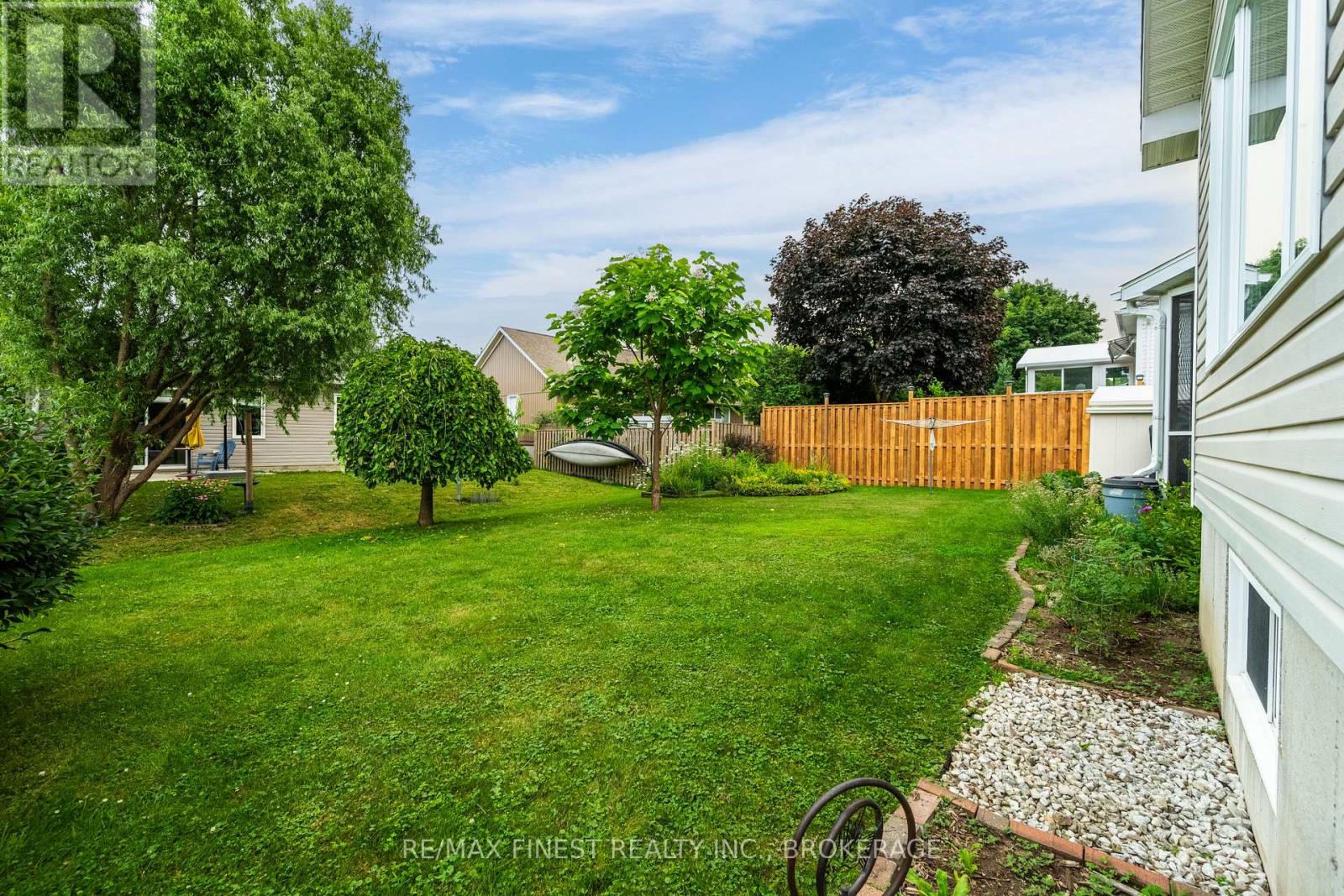 145 ELMWOOD DRIVE - Image 36