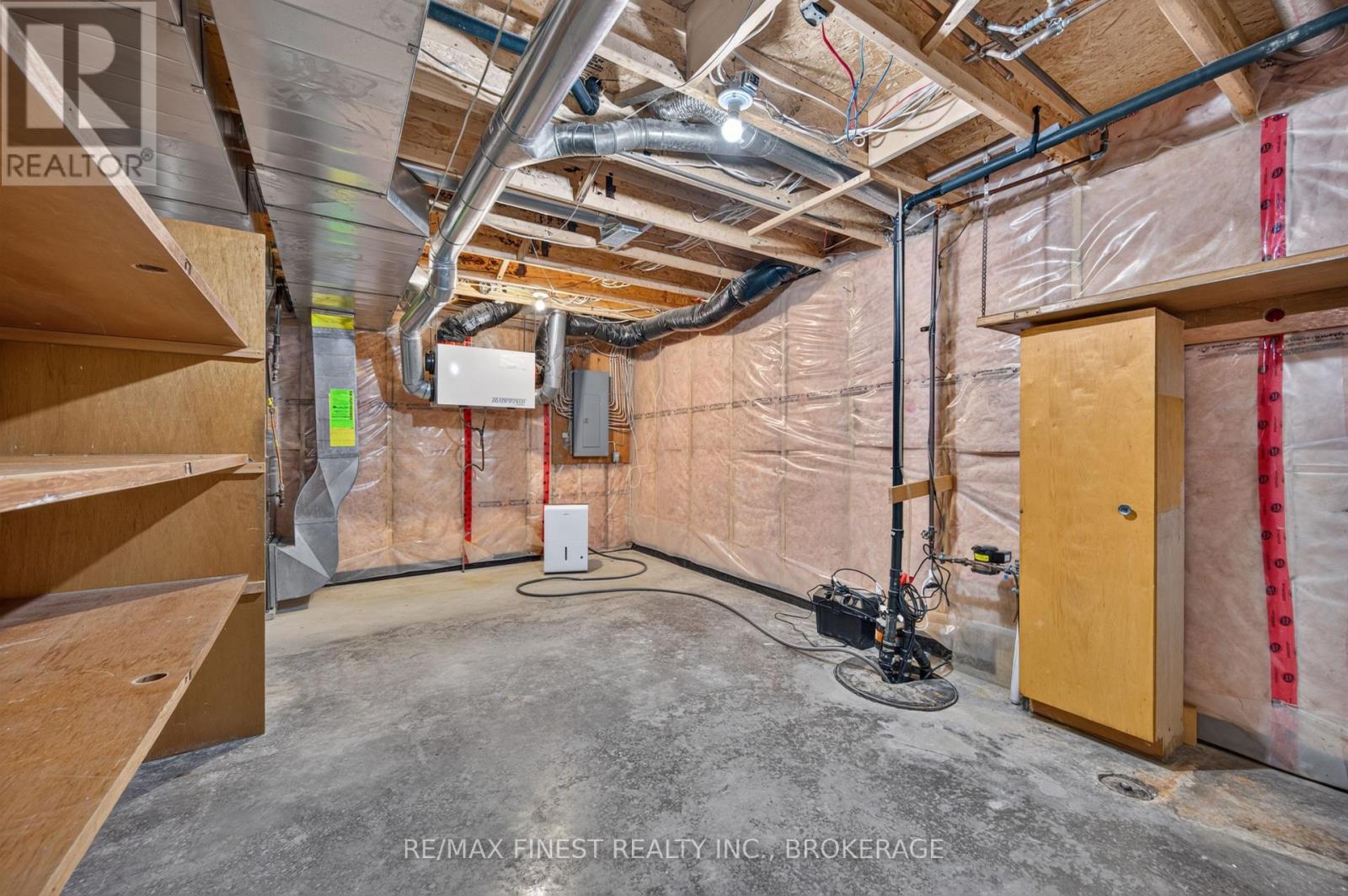 145 ELMWOOD DRIVE - Image 32