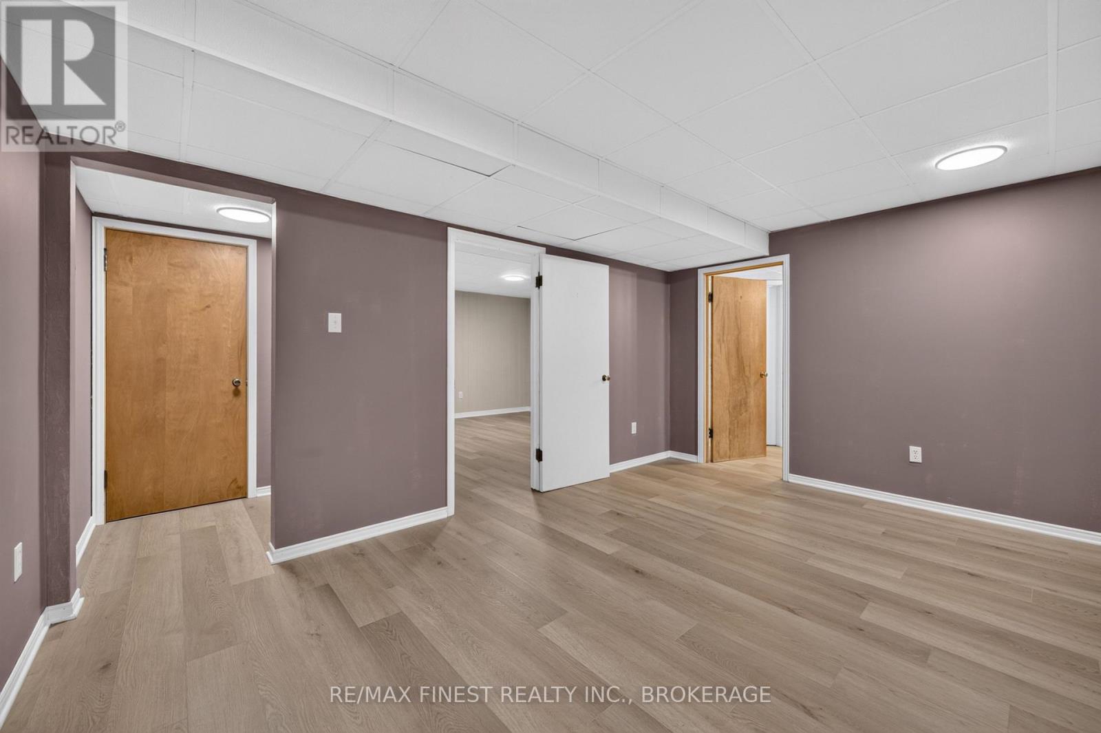 145 ELMWOOD DRIVE - Image 29