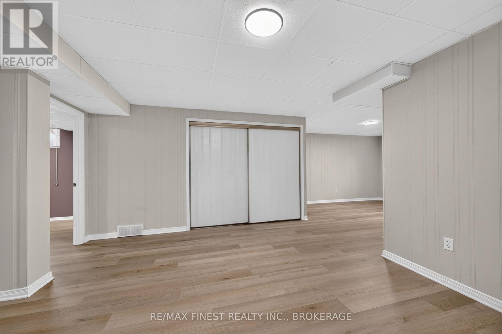 145 ELMWOOD DRIVE - Image 28
