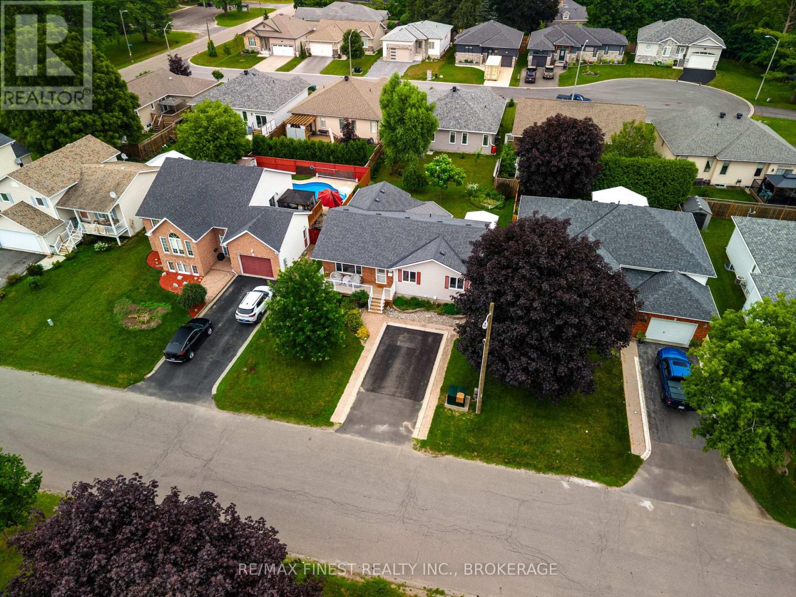 145 ELMWOOD DRIVE - Image 41