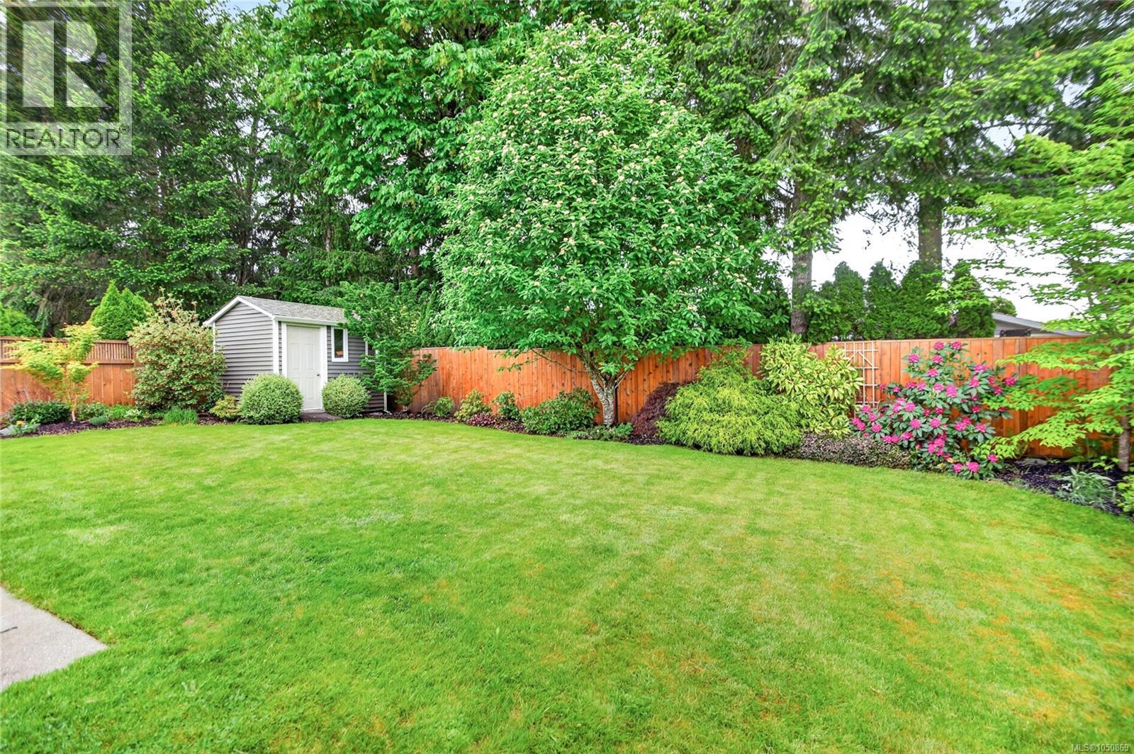 2557 Hebrides Cres - 22