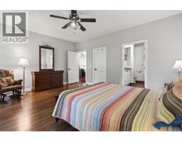 Entrance - 2557 Hebrides Cres, Courtenay, BC V9N3Z7 Photo 11