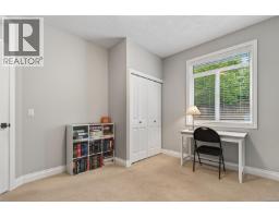 2557 Hebrides Cres, Courtenay, BC V9N3Z7 Photo 17