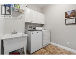 2557 Hebrides Cres, Courtenay, BC V9N3Z7 Photo 28