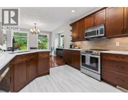 Pantry - 2557 Hebrides Cres, Courtenay, BC V9N3Z7 Photo 7