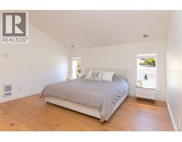 6390 Welch Rd, Central Saanich, BC V8M1W7 Photo 20