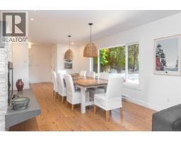 Family room - 6390 Welch Rd, Central Saanich, BC V8M1W7 Photo 13