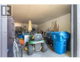 6390 Welch Rd, Central Saanich, BC V8M1W7 Photo 49