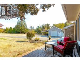 6390 Welch Rd, Central Saanich, BC V8M1W7 Photo 63