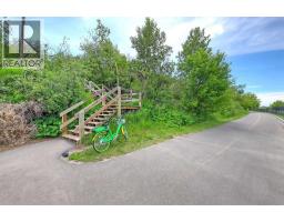 2018 Alexander Street Se, Calgary, AB T2G4J5 Photo 23