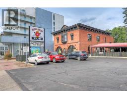2018 Alexander Street Se, Calgary, AB T2G4J5 Photo 27