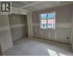 Bedroom - 209 12th Avenue Frontage Road, Genelle, BC V0G1G0 Photo 9
