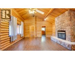 2452 Forest Drive, Blind Bay, BC V0E1H2 Photo 13