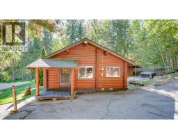 2452 Forest Drive, Blind Bay, BC V0E1H2 Photo 39