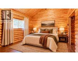 2452 Forest Drive, Blind Bay, BC V0E1H2 Photo 9