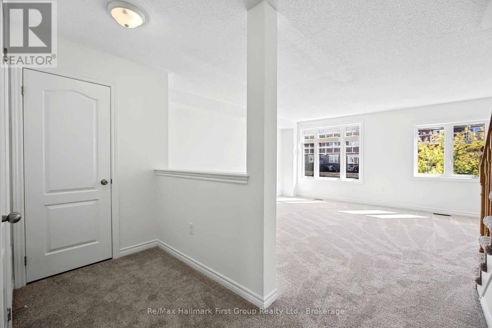 36 KATERSON LANE, Clarington (Courtice) — photo 9