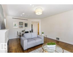 Mud room - 10706 75 Av Nw, Edmonton, AB T6E1J9 Photo 7