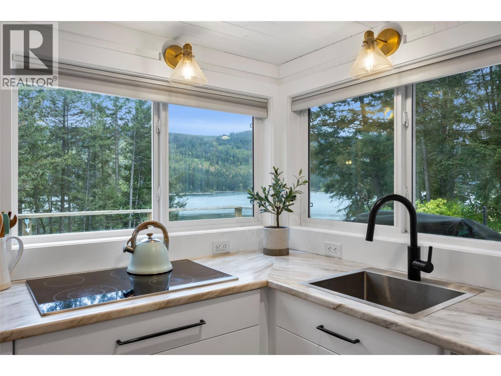 2544 Golden Horn Road, Kamloops — photo 13